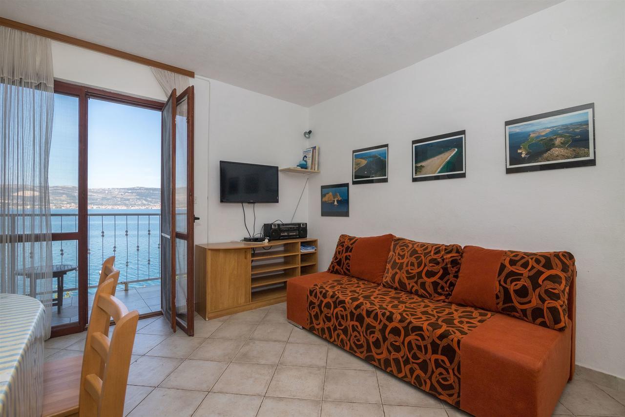 Apartments Ivan Slatine Exterior foto